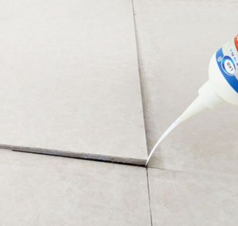 武侯瓷砖空鼓维修公司分享卫生间瓷砖脱落的原因可能有以下几点